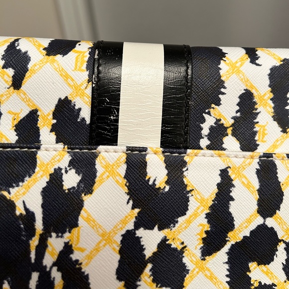 L.A.M.B Gwen Stefani chain link should bag- never used! NWT - Picture 5 of 7